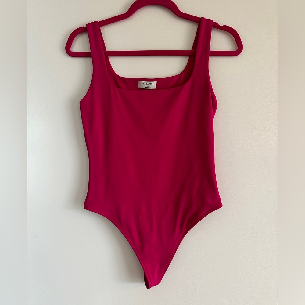Aritzia Babaton hot pink bodysuit size medium
